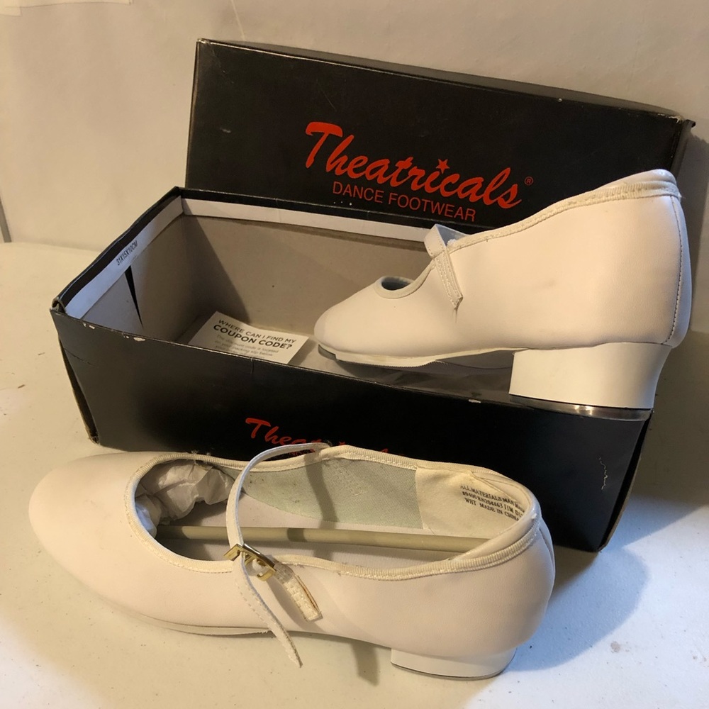 White tap dance shoes, NIB, size 11